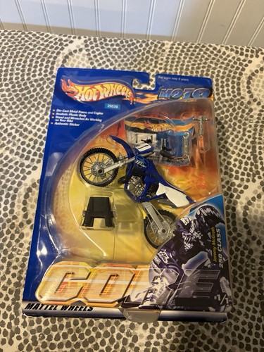 Mattel hot wheels - hot,